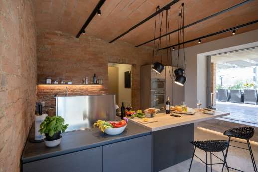 PodereSole - Designed for avid cooks, the fully-equipped kitchen