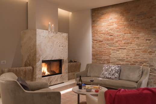 PodereSole - Living area connected to the dining area