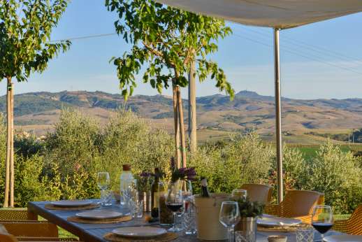 Poggiobuono - Barbecue at the villa