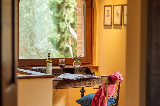 Delpietre - Gentle-warm hues and minimalist interiors create a bright and inviting home