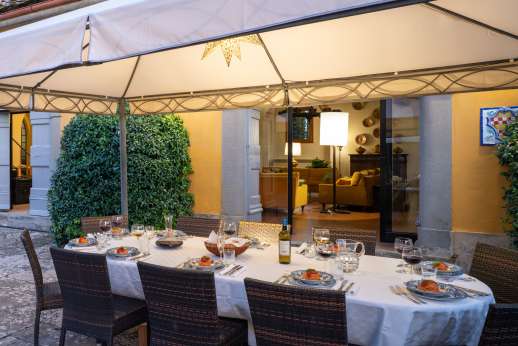 Vecchia Fattoria - Have a delicious Tuscan meal prepared for you by the staff at the villa.
