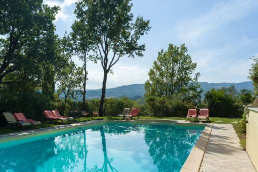 Villa Astori - Relaxing by the pool.