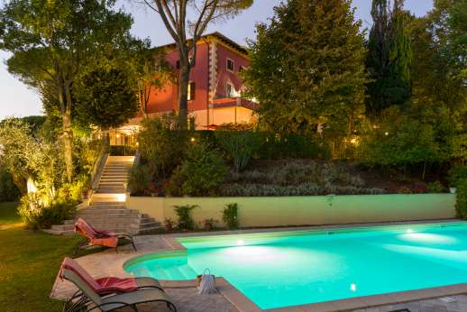 Villa Astori - The elegant gated swimming pool, 7 x 14m/23 x 46 feet, has a depth of 1.50-2.50m/5-8 feet and a ladder for entry/exit with Internet access point.