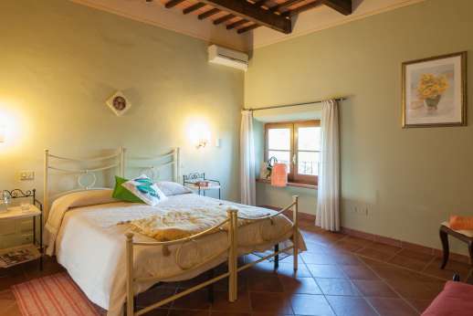 Villa Astori - A double bedroom, all bedrooms are air conditioned and with en suite bathrooms.