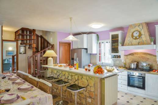 Villa Denise (x 12 people) with Staff and Cook