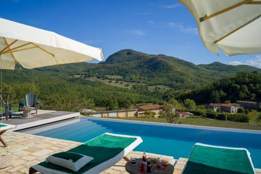 La Palazza Nel Cielo - The heated infinity edge swimming pool, 4 x 12m/13 x 40 feet