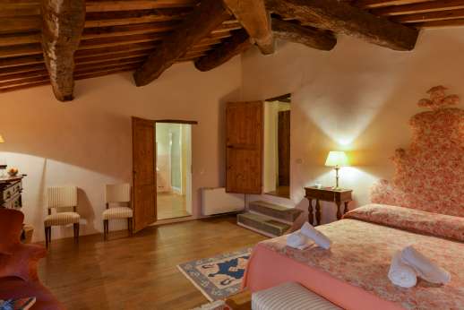 Gugliaie - All the bedrooms have en suite bathrooms.