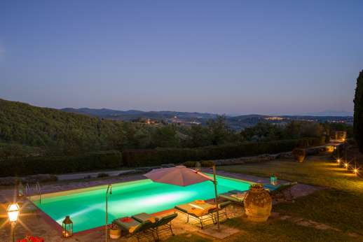 Villa Bracciano - Evenings in Tuscany.