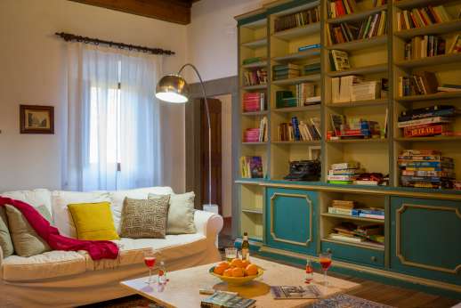 Villa Bracciano - A wonderful cook service is also available at the villa.