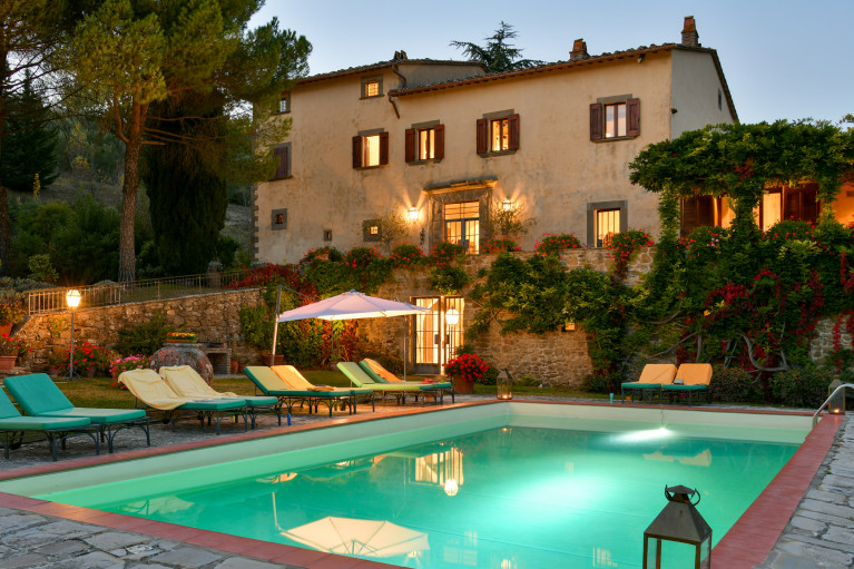 Villa Bracciano | Luxury villa with pool | Tuscany Now & More