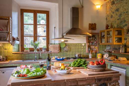 Querciatello - The larger of the two kitchens.