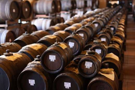 La Gourmerenda: Classic Balsamic Tour & Tasting - Acetaia Sereni
