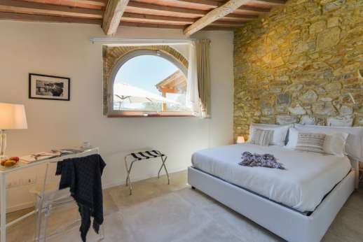 Poggetto Rosato-Ground floor air-conditioned double bedroom