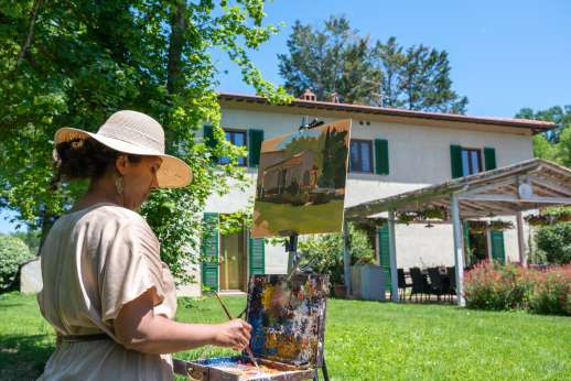 Villa D'Elsa - Villa D'Elsa a charming villa to the west of Chianti and within easy reach of Florence.