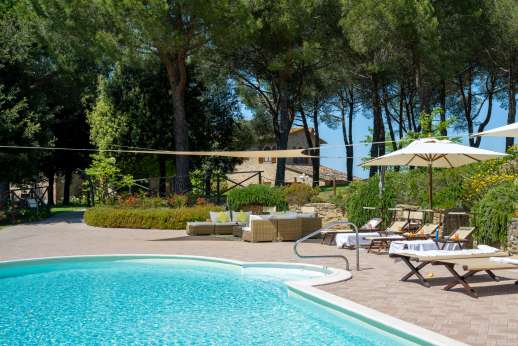 Weddings at Villa Ostignano - The swimming pool, 13 x 6m/43 x 20 feet, has a constant depth of 1.20m/4 feet and has built in steps for entry/exit.