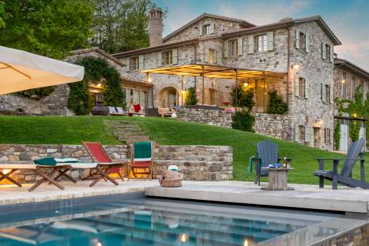La Palazza Nel Cielo | 6 Bed Luxury Villa with Pool | Cortona