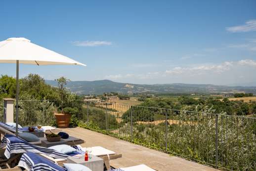 La Ciambella - Views form the terrace.