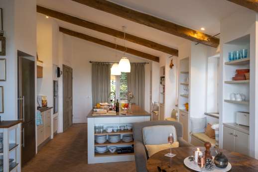 La Ciambella, Kitchen with a breakfast table