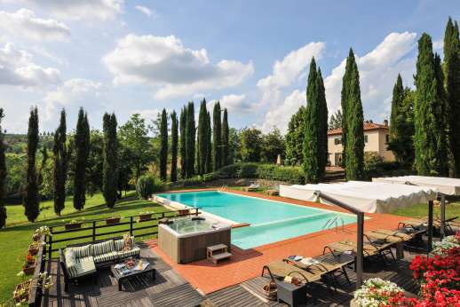 Villa D'Elsa (x 10 people) with Staff & Cook