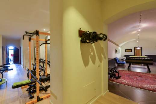 Tenuta Almabrada - Lower level games room