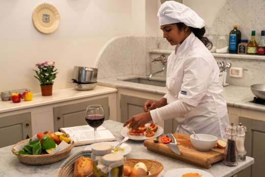 Villa Di Masseto (x 16 people) with Staff & Cook
