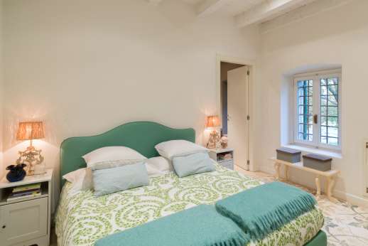 Villa Zambonina - Air-conditioned double bedroom with en-suite bathroom