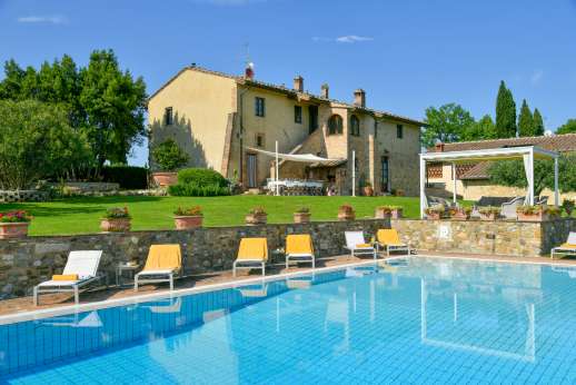San Leolino (x 10 people) with Staff and Cook - Lounging by the large pool
