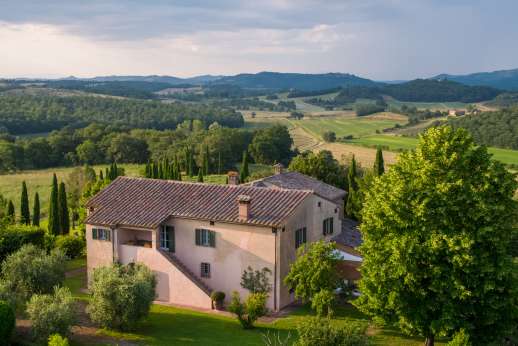 Poggio Alto - A classic Tuscan farmhouse dating from the 17th century.