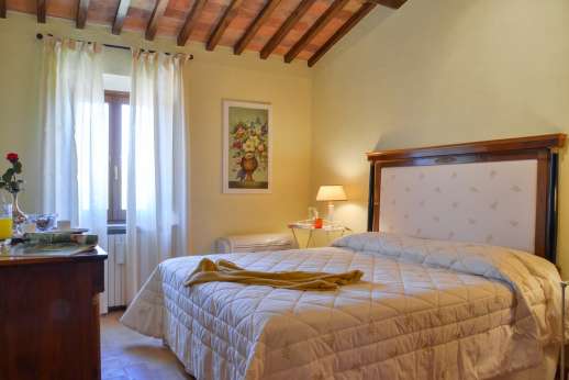 Podere Casalfava - Double bedroom first floor.