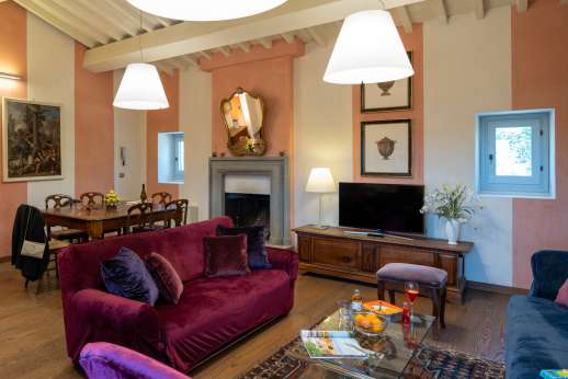 I Giullari - East wing first floor, the seating area in the open plan sitting room and dining area.