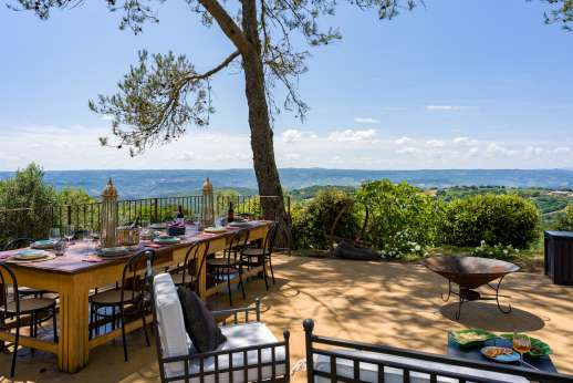 Loliondo - The second outside dining and seating area