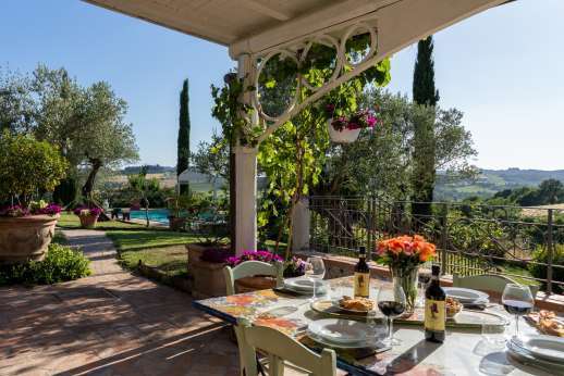 Colli Fiorentini - The dining loggia with lovely views across the valley.
