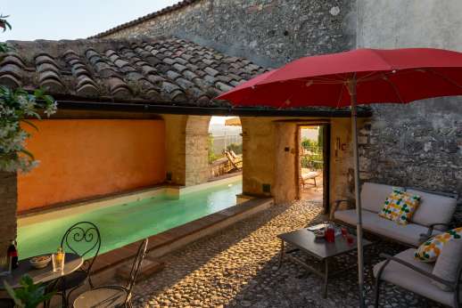 Santi Terzi (x 14 people) with Staff and Cook - Pool partially sheltered by a colonnade, the eastern facade of the palazzo faces into the village through a gated cobblestone courtyard.