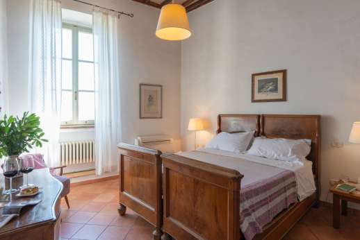 Santi Terzi (x 14 people) with Staff and Cook - Air conditioned double bedroom