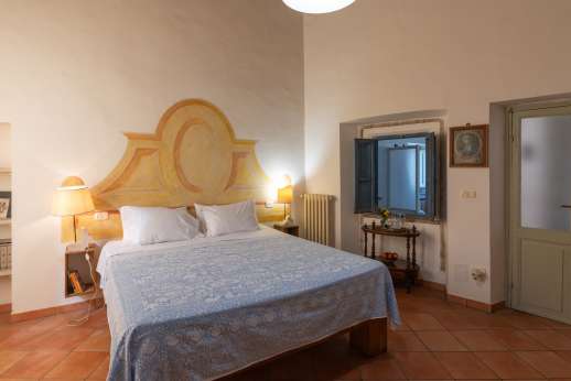 Santi Terzi (x 14 people) with Staff and Cook - Air conditioned double bedroom