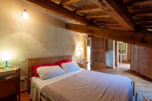 Santi Terzi (x 14 people) with Staff and Cook - Air conditioned double bedroom