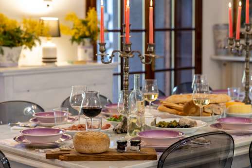 Villa Denise (x 8 people) with Staff and Cook