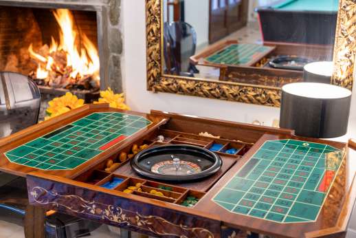 Villa Denise (x 8 people) with Staff and Cook - Traditional working pizza oven at the villa