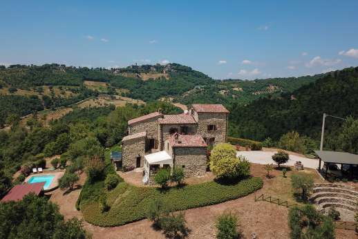 Bellona Di Sotto | 5 Bed Luxury Villa with Pool | Cortona - Bellona di Sotto came into existence in the middle ages as a beacon tower