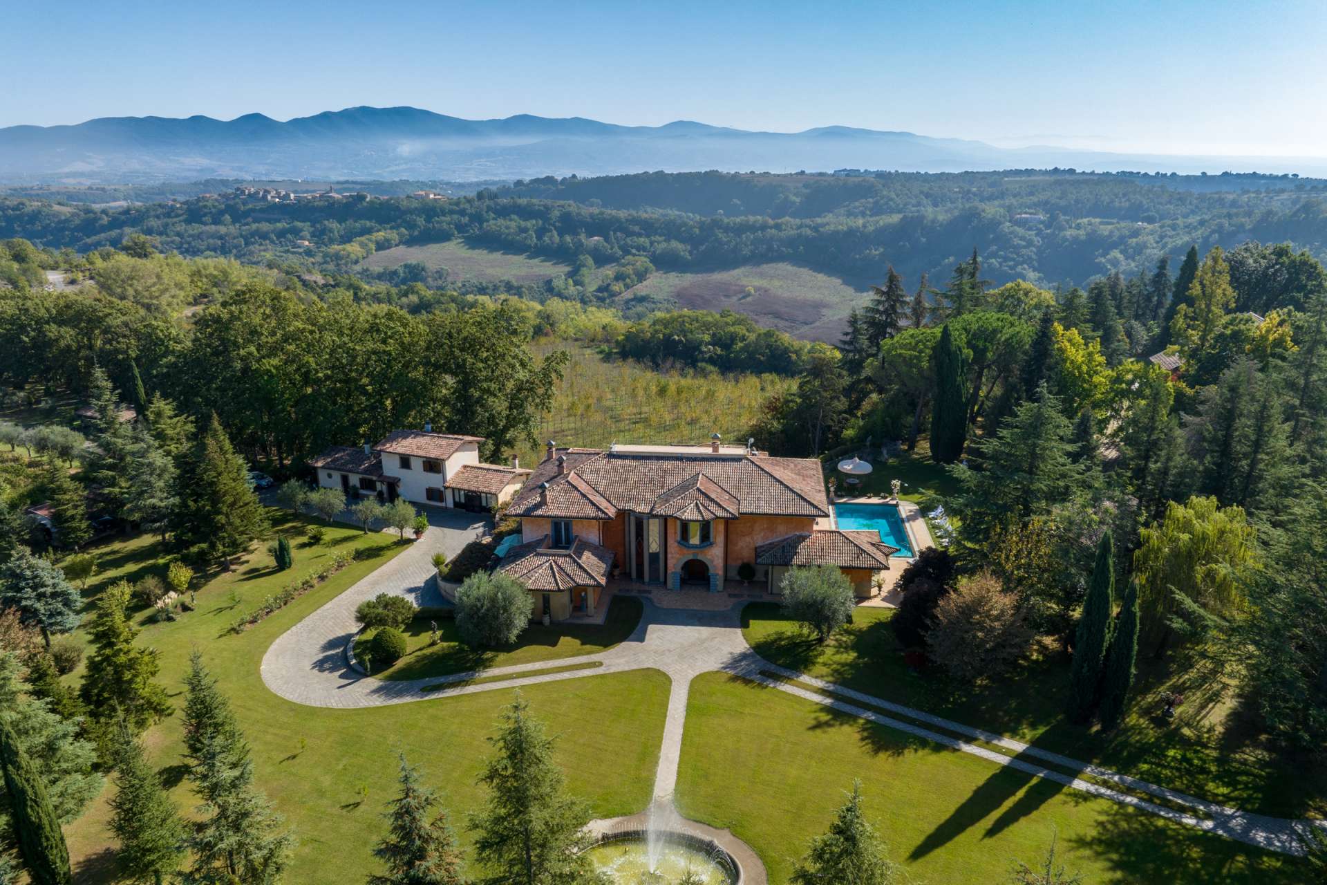 Villa Soele | Luxury Villa with Pool | Tuscany Now & More