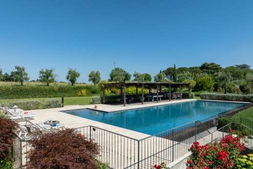 Segreto Gelsomino - The private infinity edge swimming pool