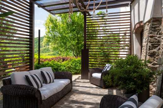 Villa Albizi - Outside shaded seating area