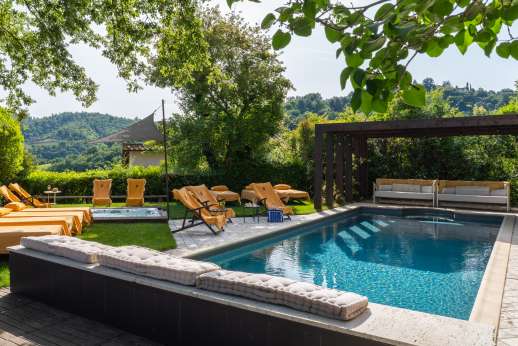 Villa Albizi - The very large, fenced, and heated swimming pool, 5 x 15m/16 x 49 feet, has a depth of 1.0-2.0m/2-6 feet and steps for entry/exit