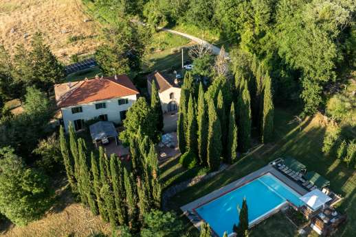 Villa D'Elsa (x 10 people) with Staff & Cook