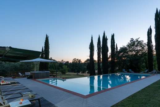 Villa D'Elsa (x 14 people) with Staff & Cook