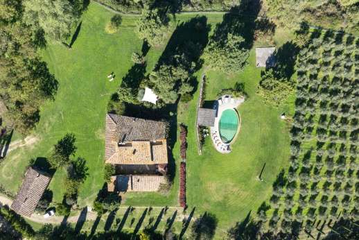 Il Cortile Pratolino (x 15 people) with Staff and Cook - Dining outdoors