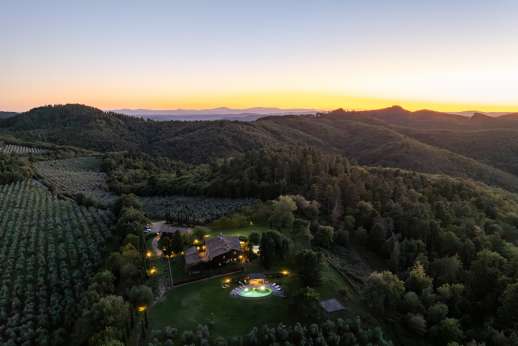 Il Cortile Pratolino (x 15 people) with Staff and Cook