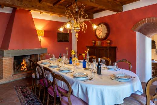 Il Cortile Pratolino (x 15 people) with Staff and Cook