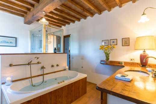 Il Cortile Pratolino (x 15 people) with Staff and Cook