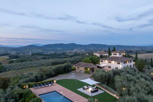 Villa Le Botti - Sunset over the villa